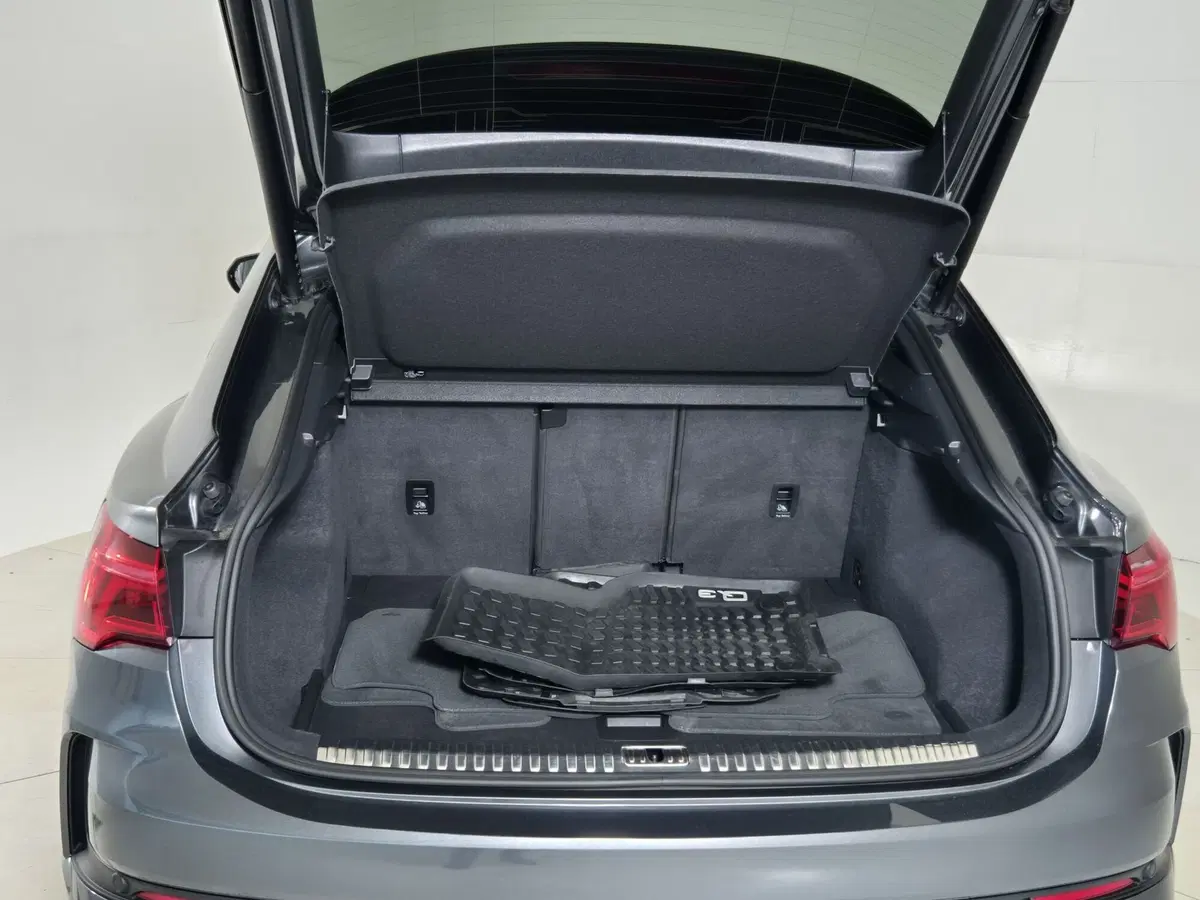 Audi RS Q3 Sportback usata a Alessandria (13)