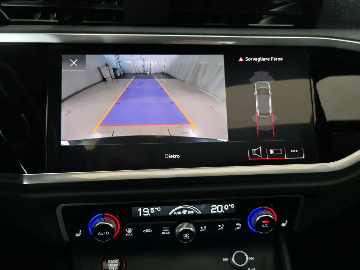 Audi RS Q3 Sportback usata a Alessandria (16)
