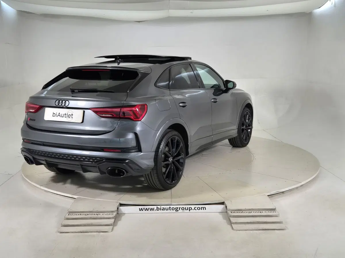Audi RS Q3 Sportback usata a Alessandria (4)