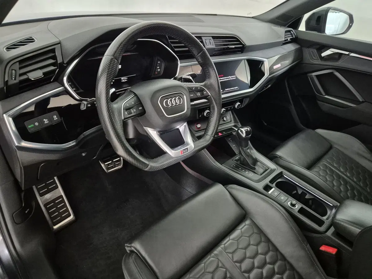 Audi RS Q3 Sportback usata a Alessandria (6)