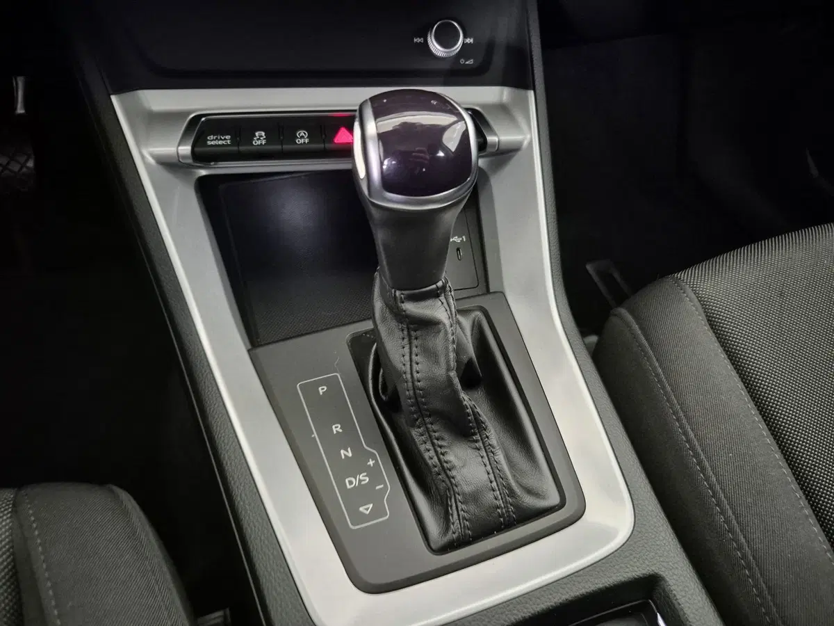 Audi Q3 Sportback usata a Alessandria (11)