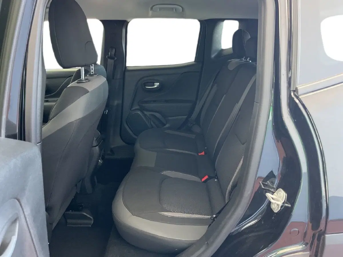 Jeep Renegade usata a Torino (9)