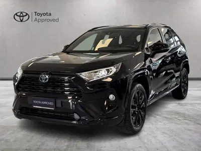 Toyota Rav4 HV (222CV) E-CVT AWD-i Black Edition del 2022 usata a Prato
