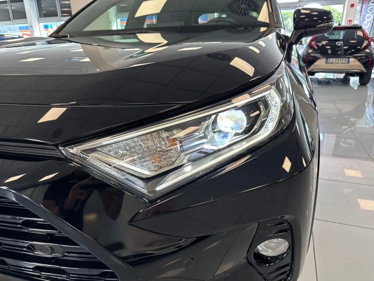 Toyota Rav4 usata a Prato (14)