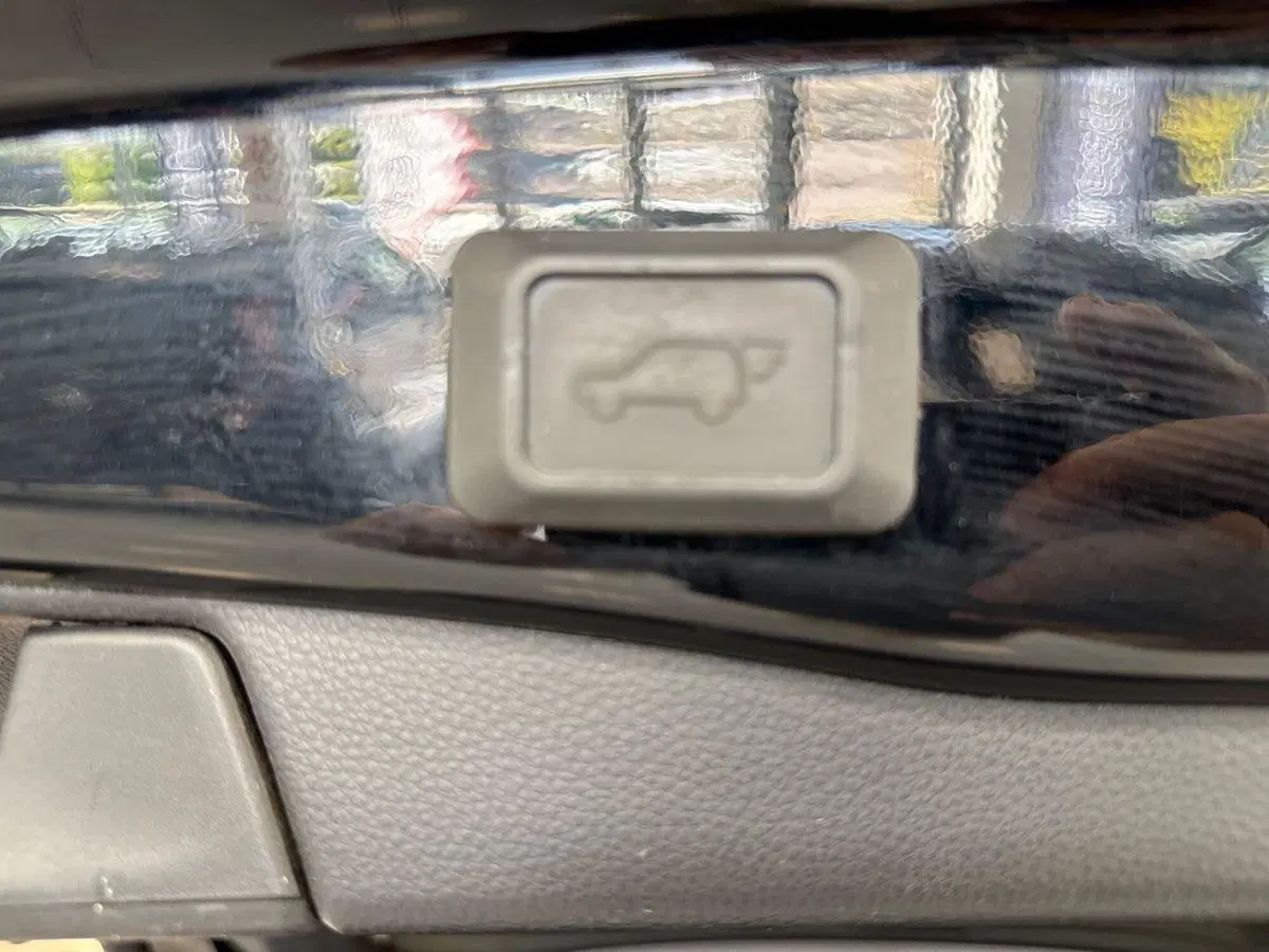 Toyota Rav4 usata a Prato (18)