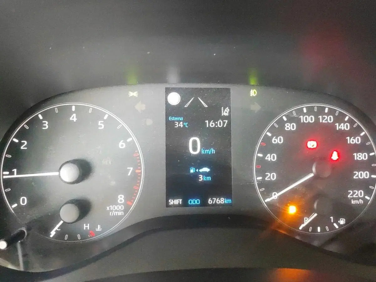 Toyota Yaris usata a Milano (10)