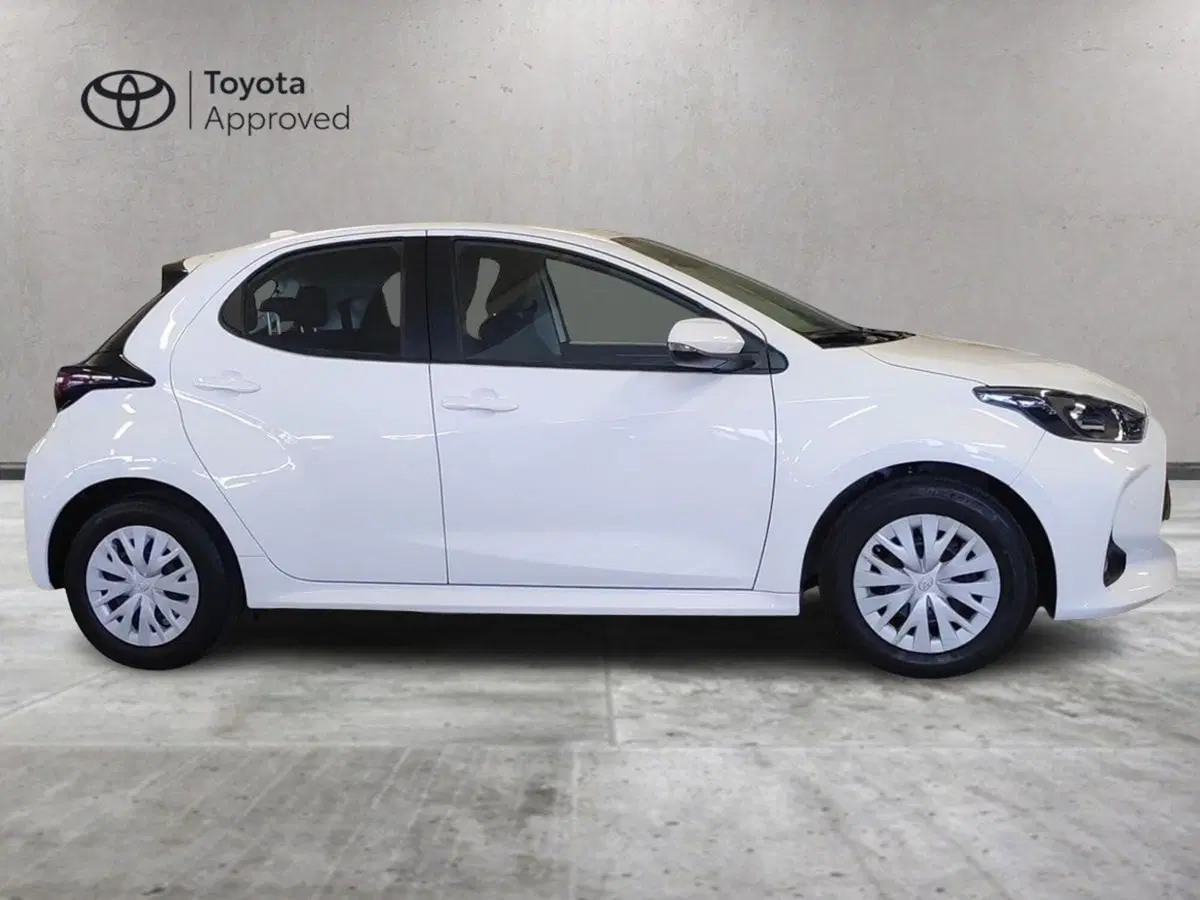 Toyota Yaris usata a Milano (5)
