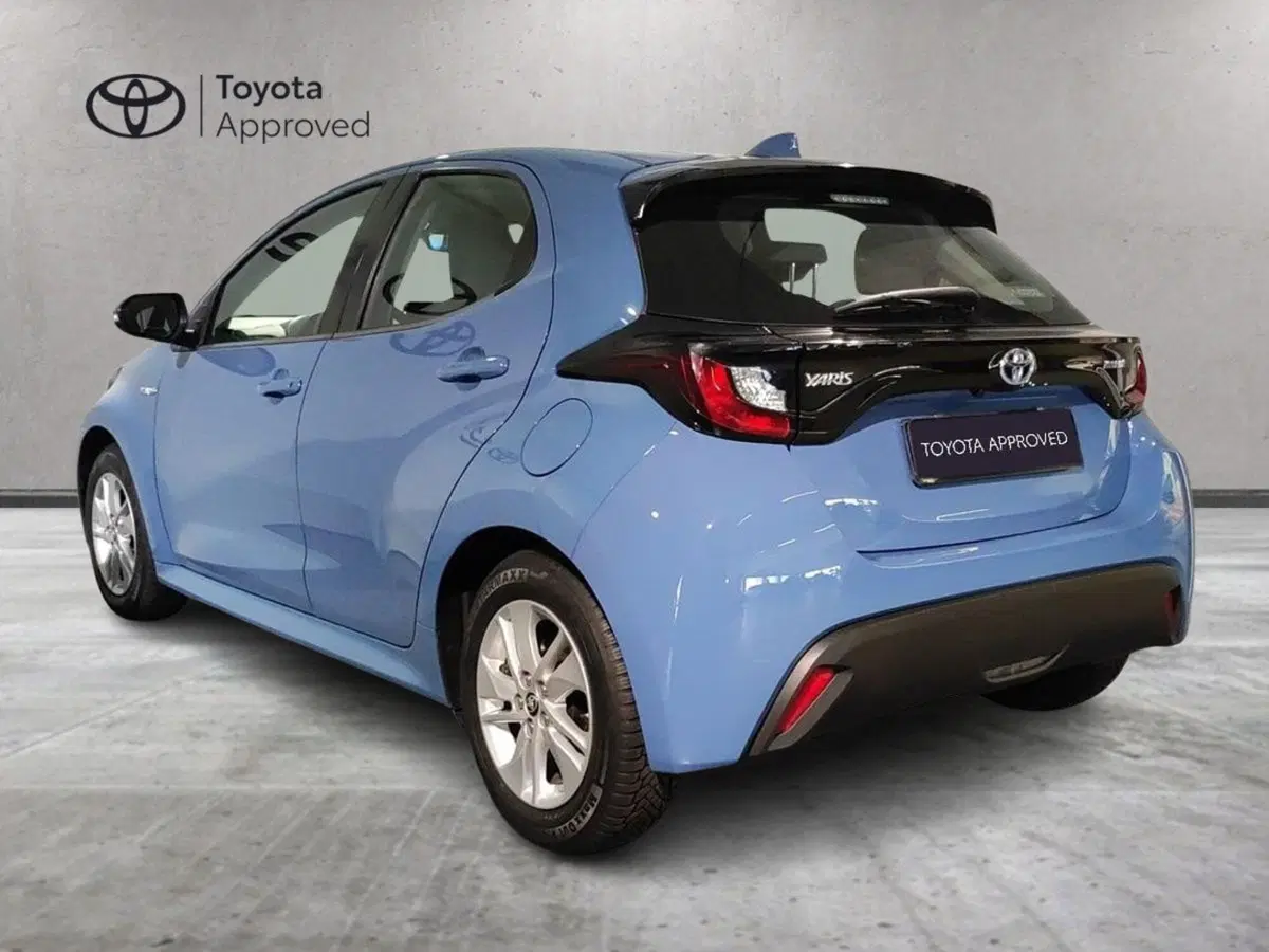 Toyota Yaris usata a Milano (6)