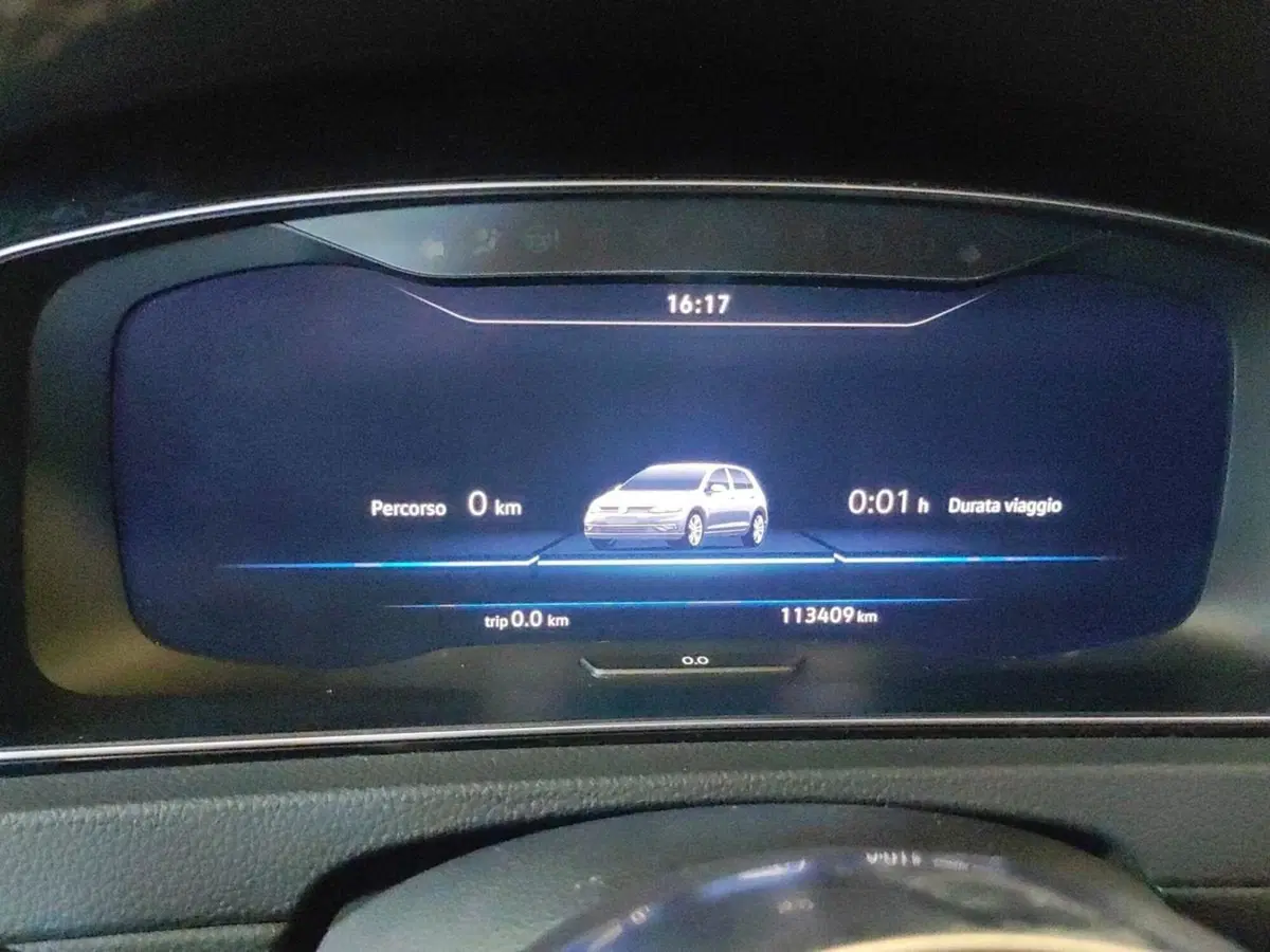 Volkswagen Golf usata a Milano (9)