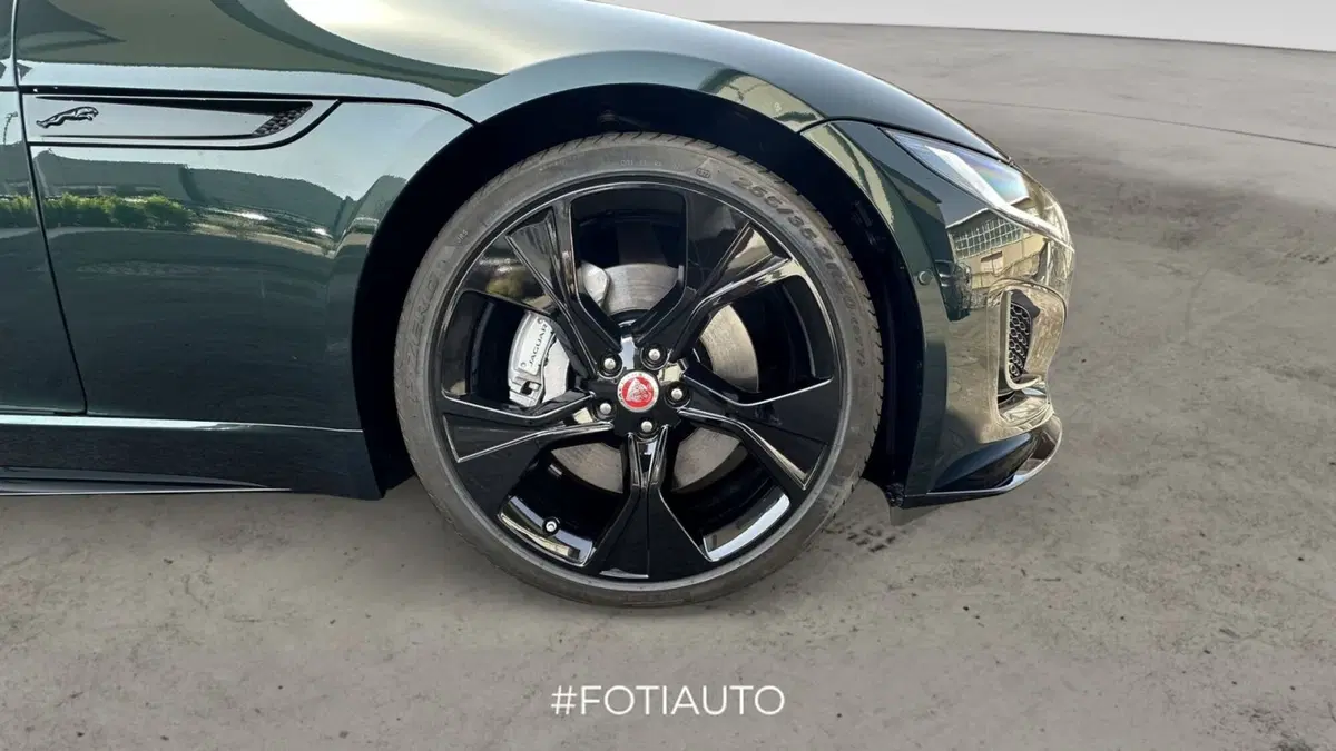 Jaguar F-Type Cabrio nuova a Catania (12)
