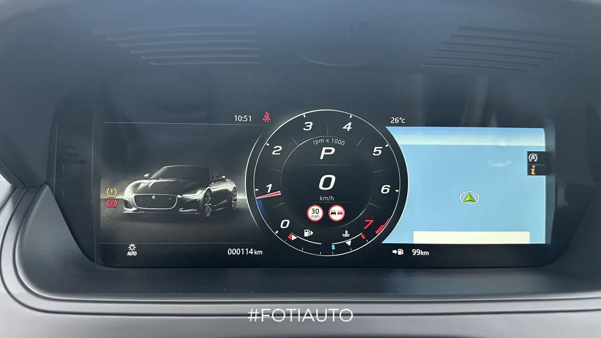 Jaguar F-Type Cabrio nuova a Catania (14)