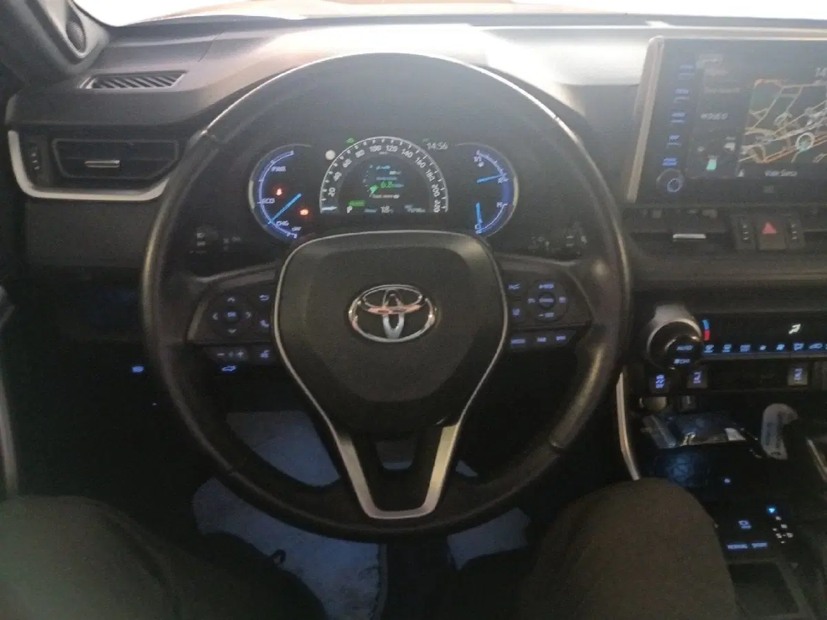 Toyota Rav4 usata a Milano (11)