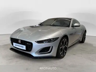 Jaguar F-Type Coup&eacute; Coupe 2.0 i4 R-Dynamic rwd 300cv auto nuova a Misterbianco