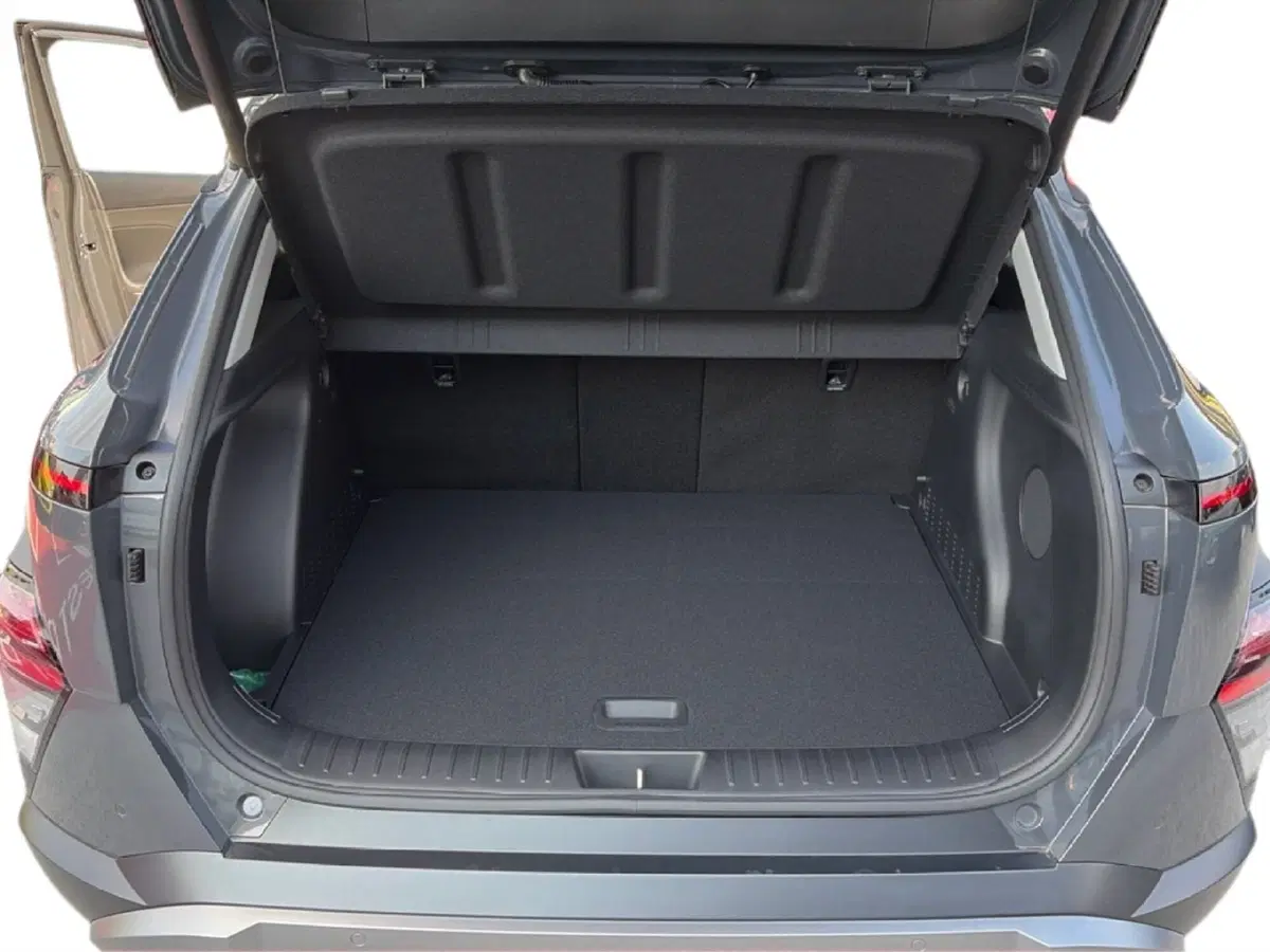 Hyundai Kona nuova a Campobasso (14)