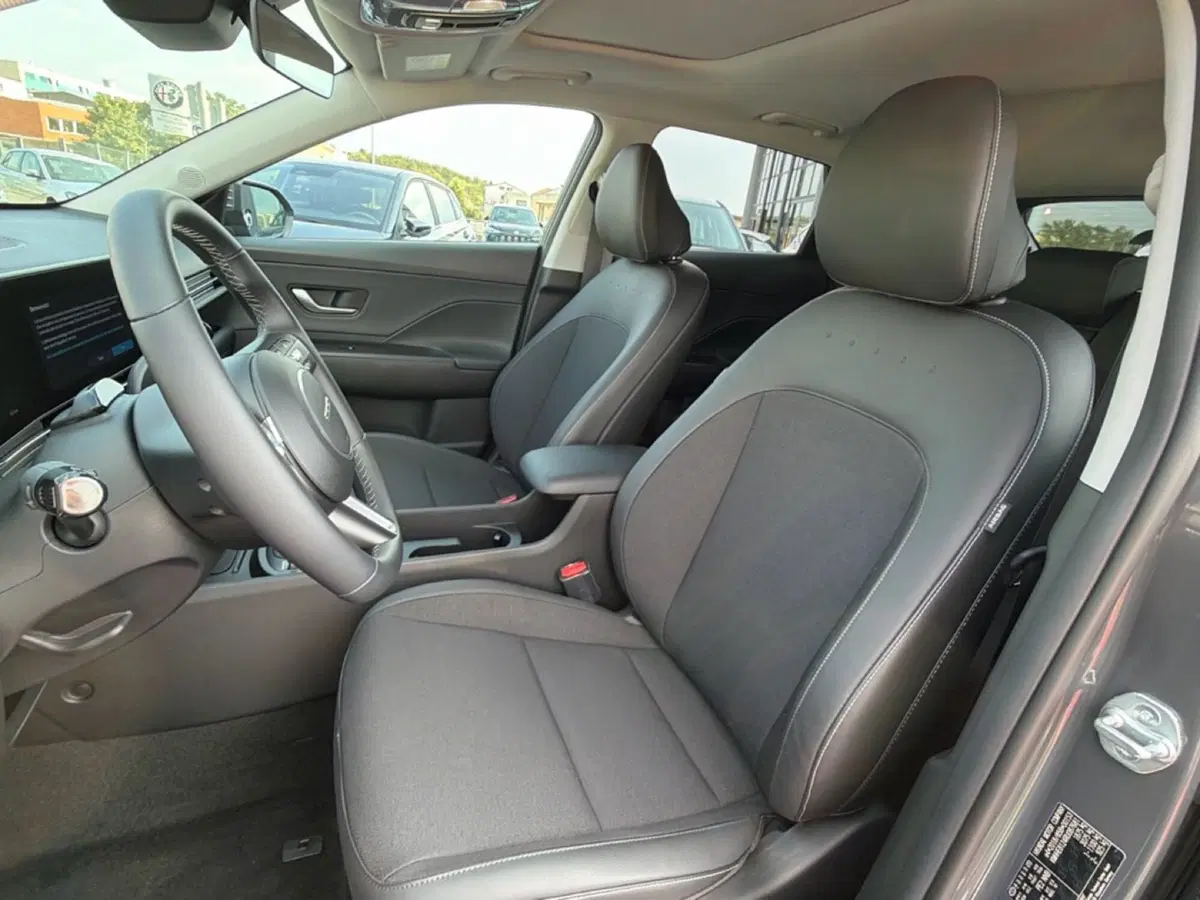 Hyundai Kona nuova a Campobasso (17)
