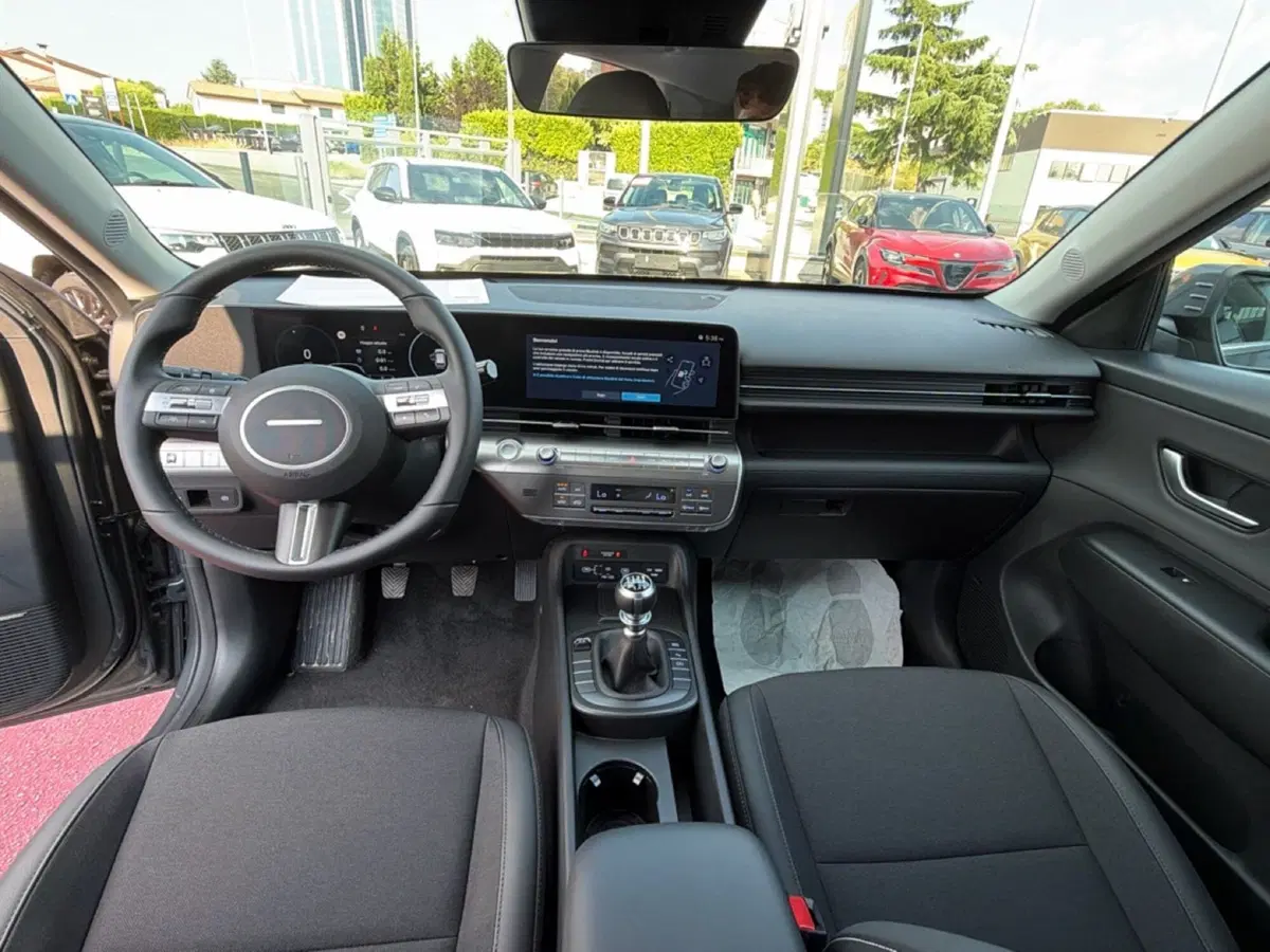 Hyundai Kona nuova a Campobasso (19)