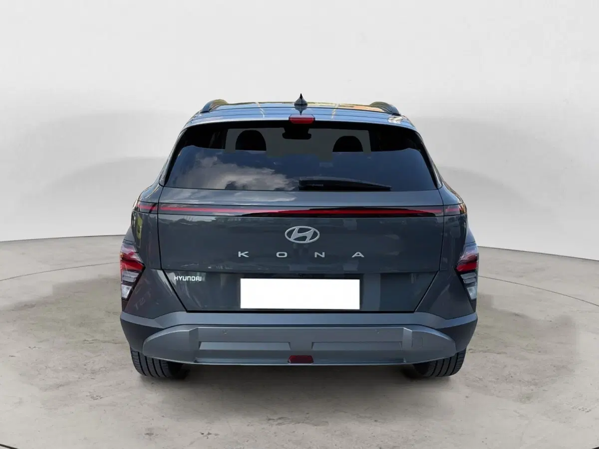 Hyundai Kona nuova a Campobasso (4)