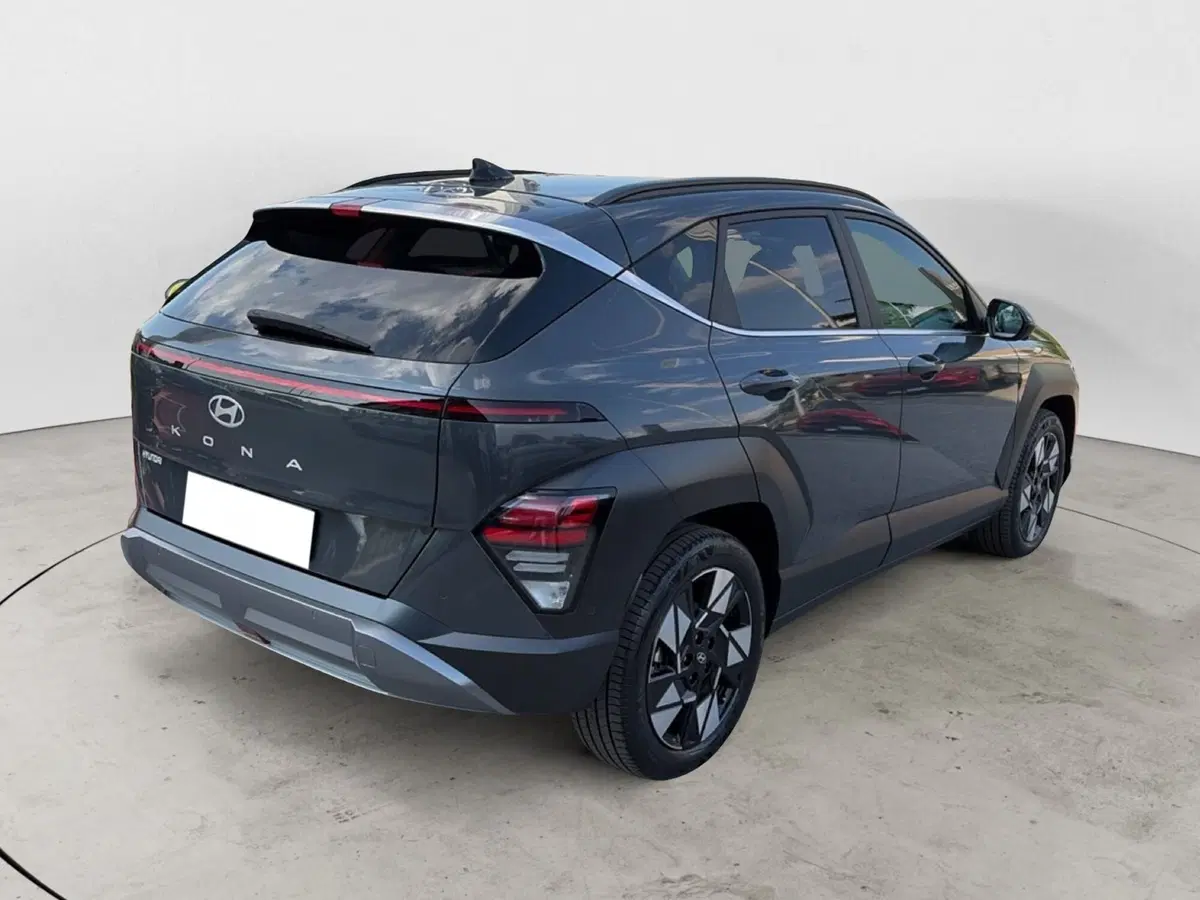 Hyundai Kona nuova a Campobasso (6)