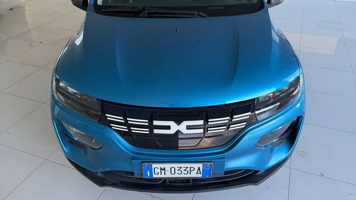 Dacia Spring usata a Viterbo (16)