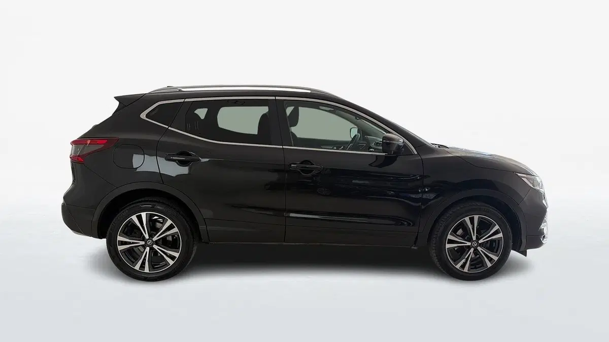 Nissan Qashqai usata a Viterbo (3)