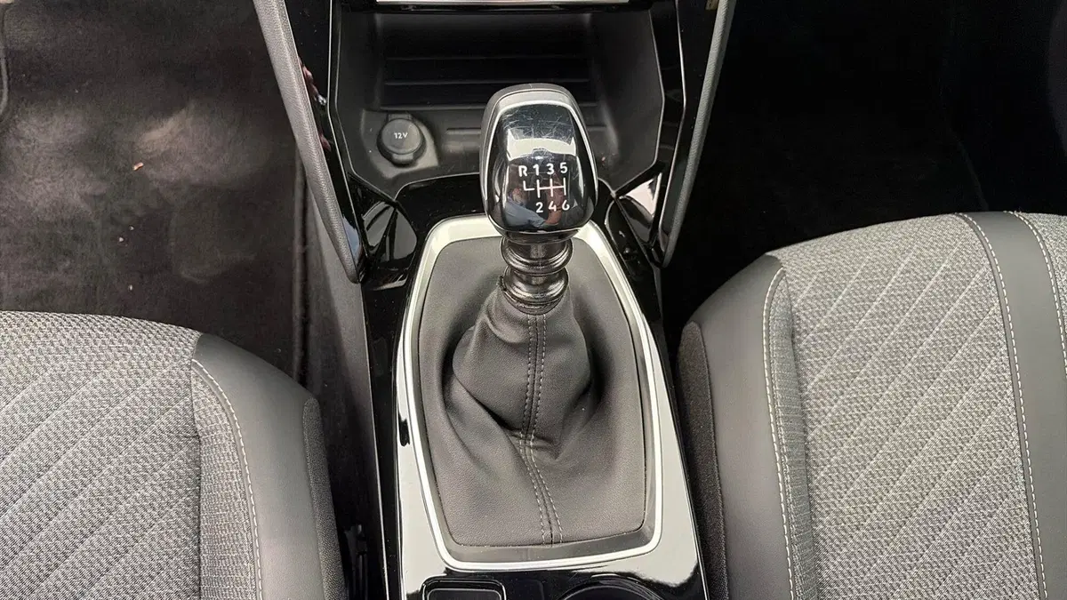 Peugeot 2008 usata a Viterbo (7)