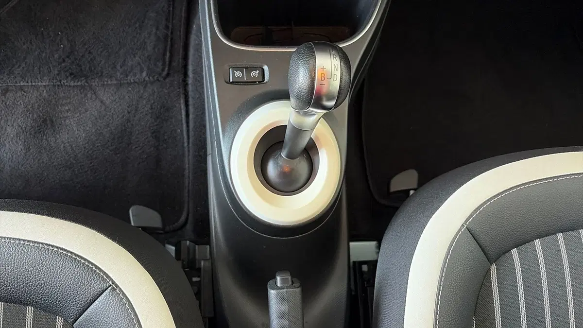 Renault Twingo usata a Viterbo (6)
