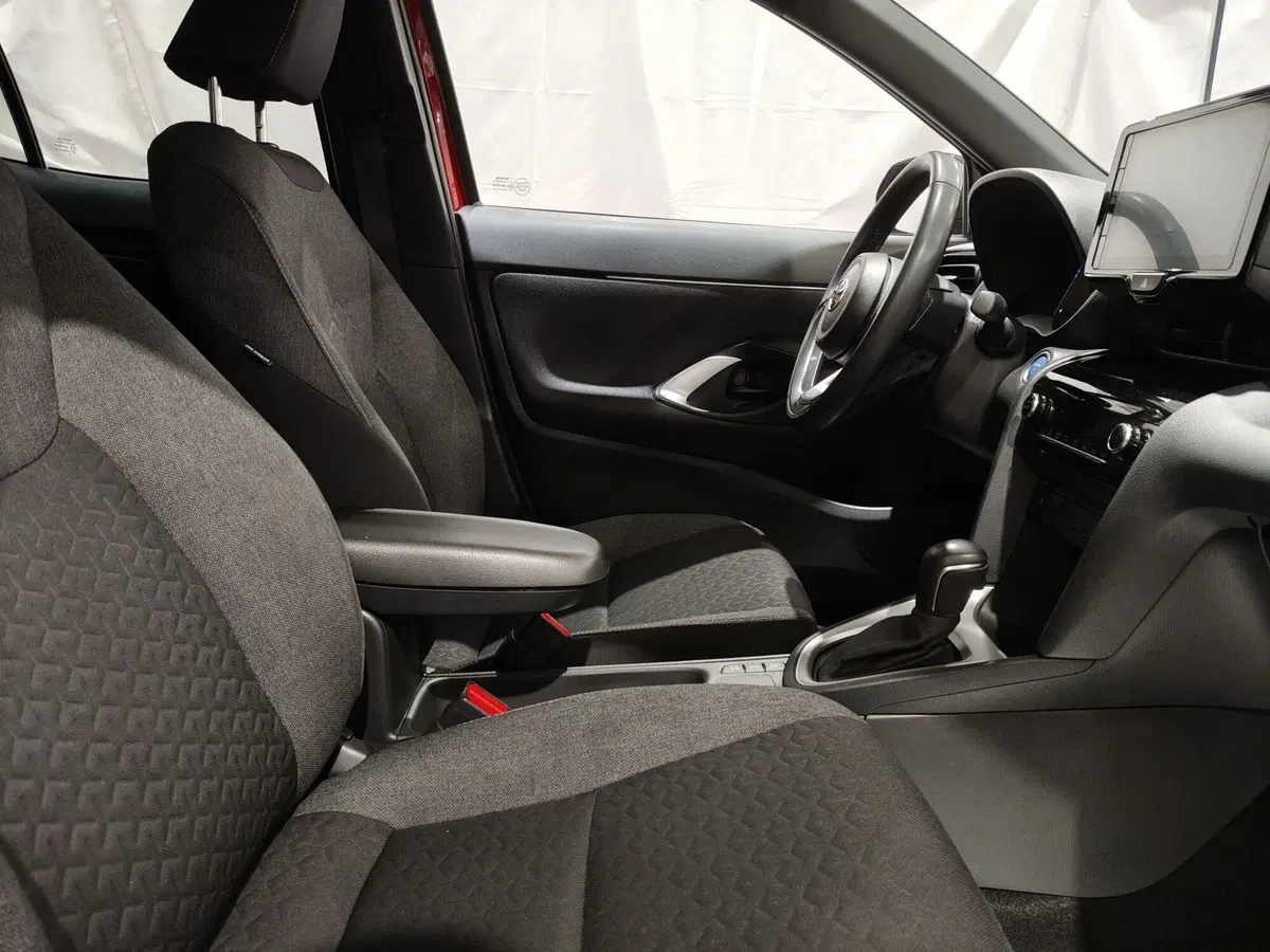 Toyota Yaris Cross usata a Roma (6)