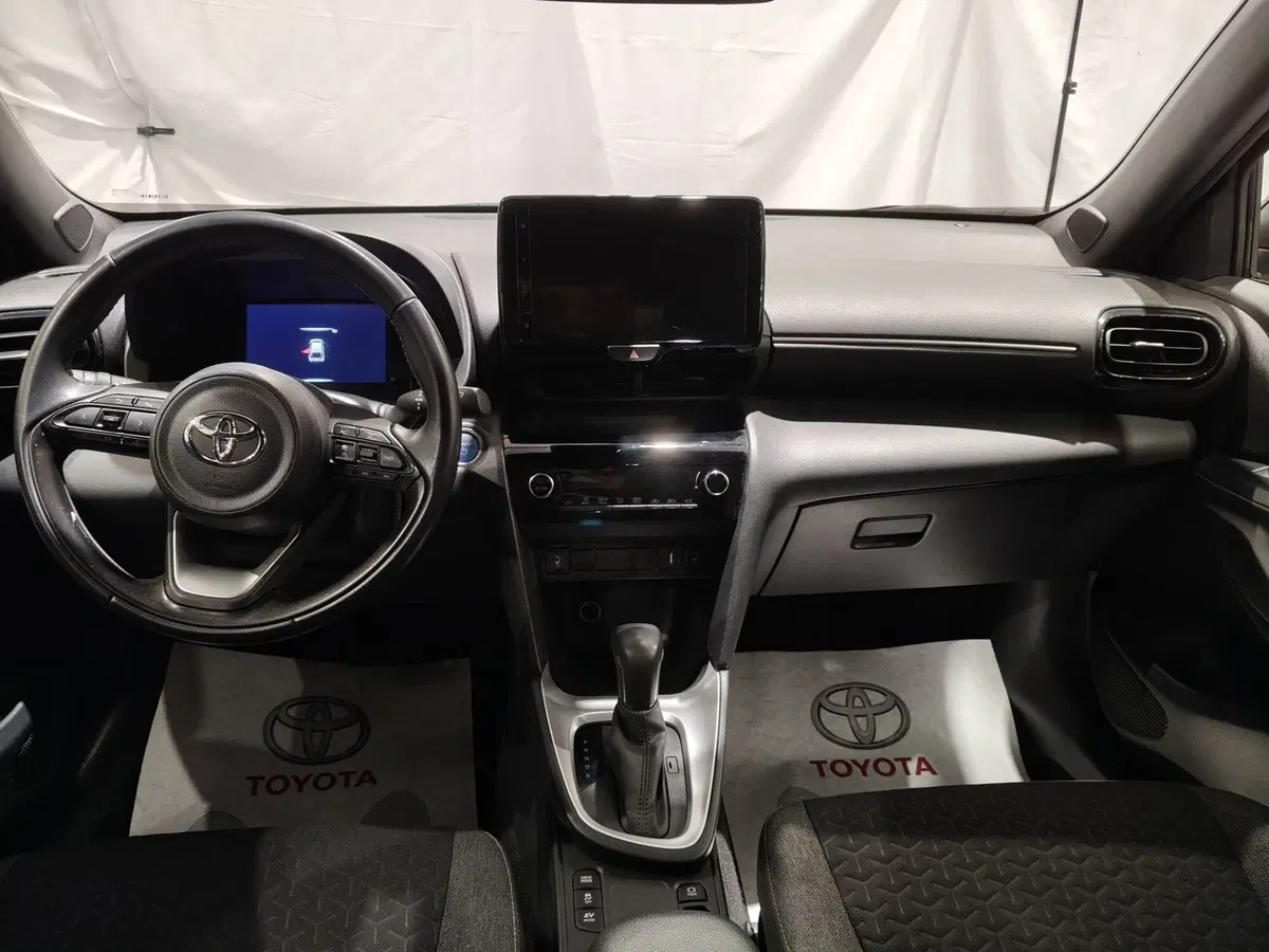 Toyota Yaris Cross usata a Roma (9)