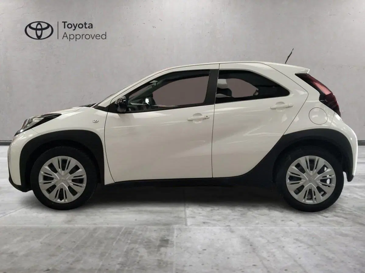 Toyota Aygo X usata a Roma (3)