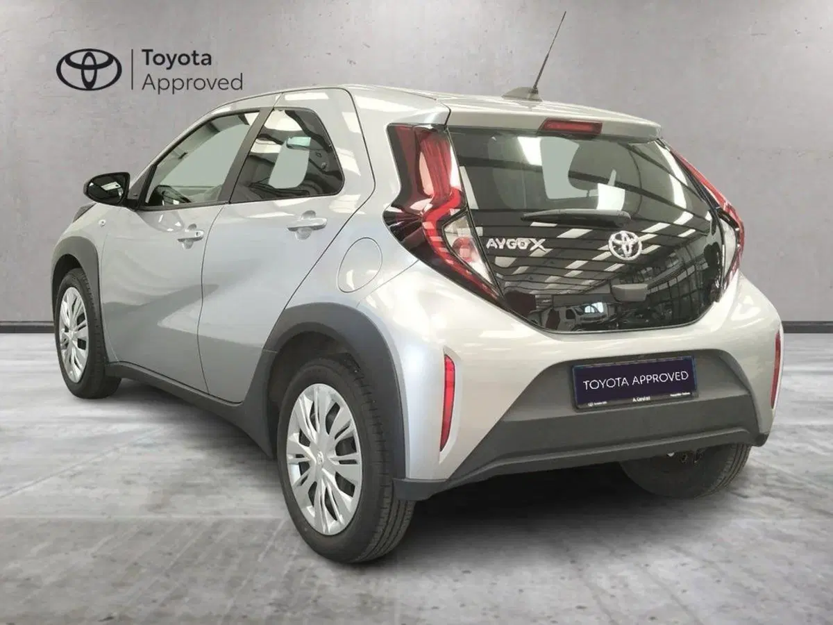 Toyota Aygo X usata a Roma (5)