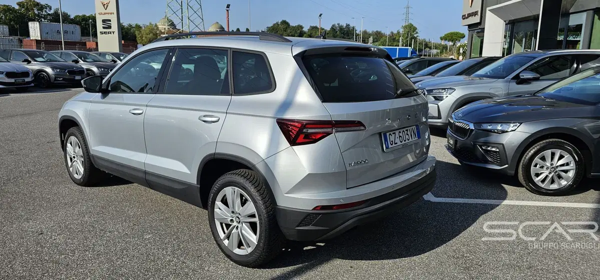 Skoda Karoq usata a Livorno (3)