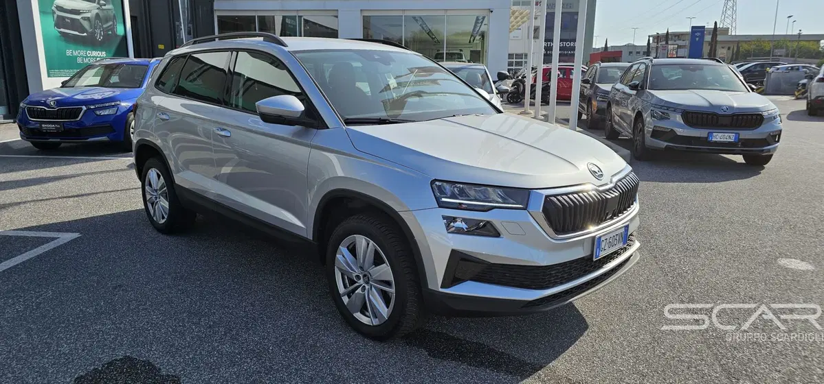 Skoda Karoq usata a Livorno (7)