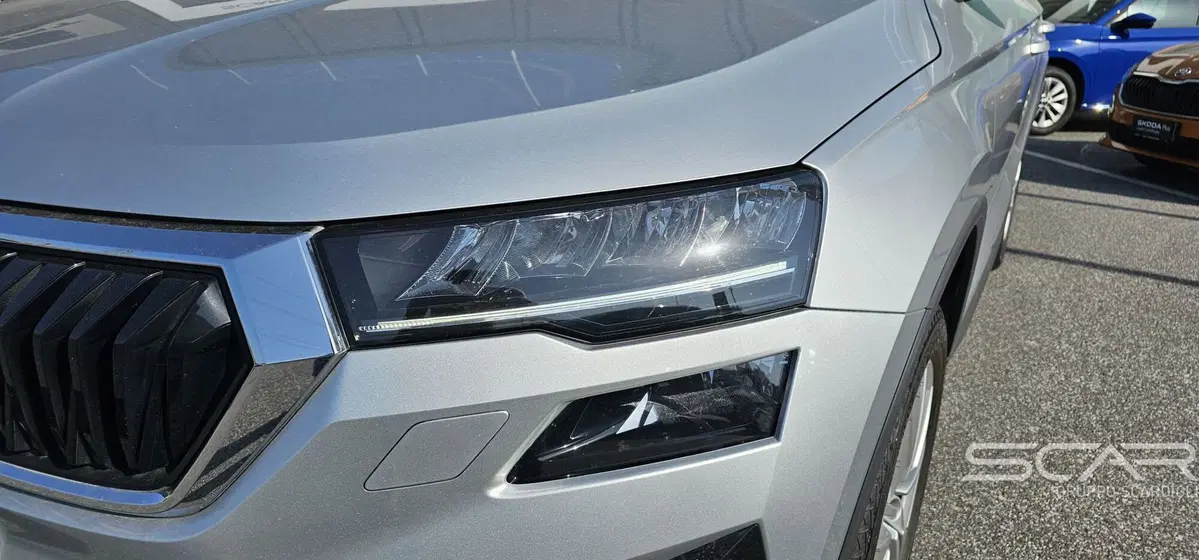 Skoda Karoq usata a Livorno (9)