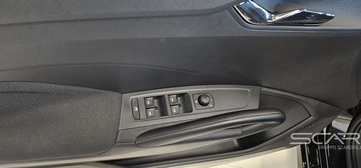 Skoda Fabia nuova a Livorno (11)