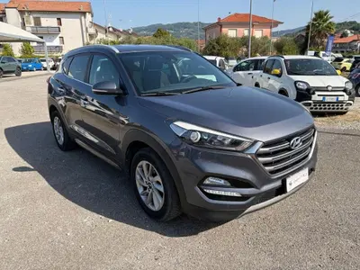 Hyundai Tucson 1.7 CRDi DCT XPossible del 2016 usata a La Spezia