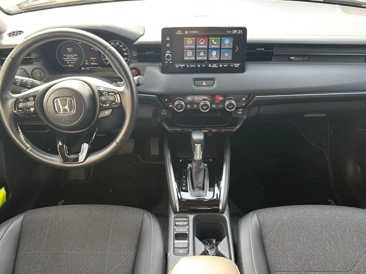 Honda HR-V usata a Bologna (10)