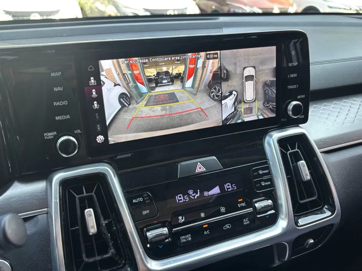 Kia Sorento usata a Bologna (19)