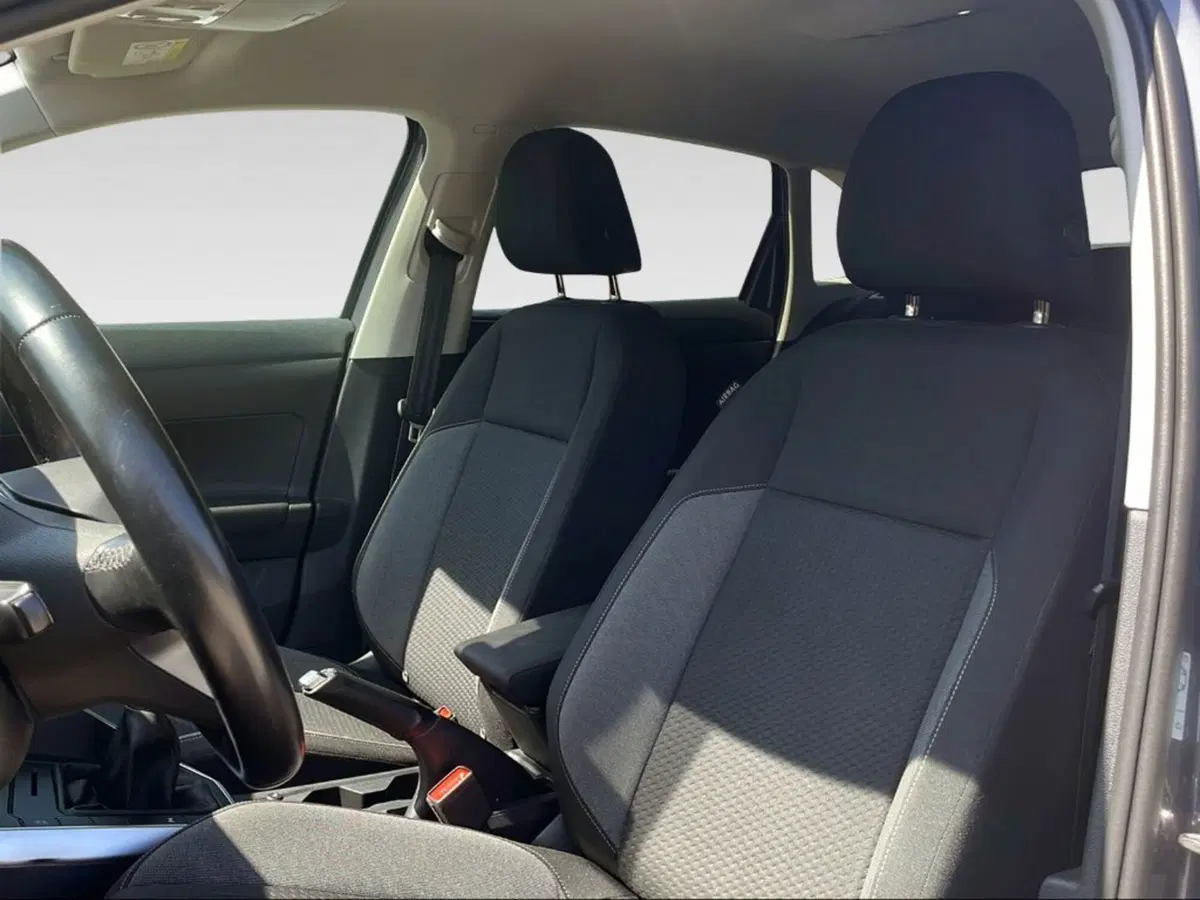 Volkswagen Taigo usata a Pisa (10)