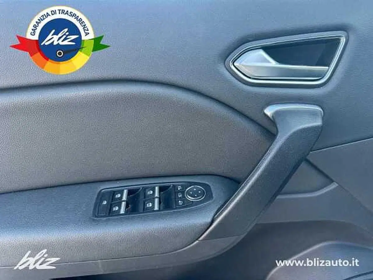 Renault Captur usata a Udine (14)