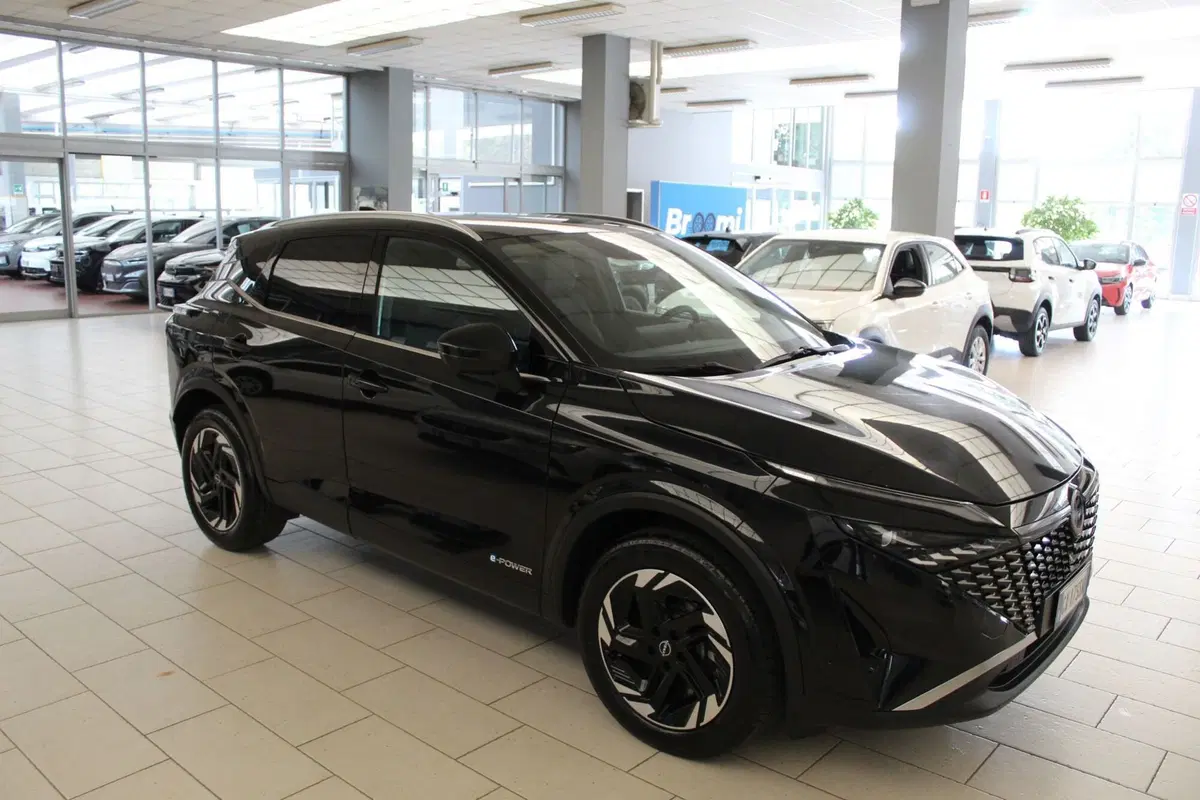 Nissan Qashqai usata a Cremona (2)
