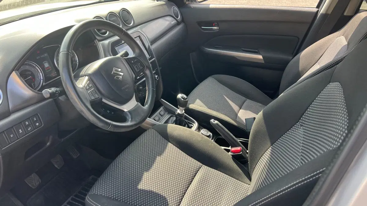 Suzuki Vitara usata a Alessandria (12)