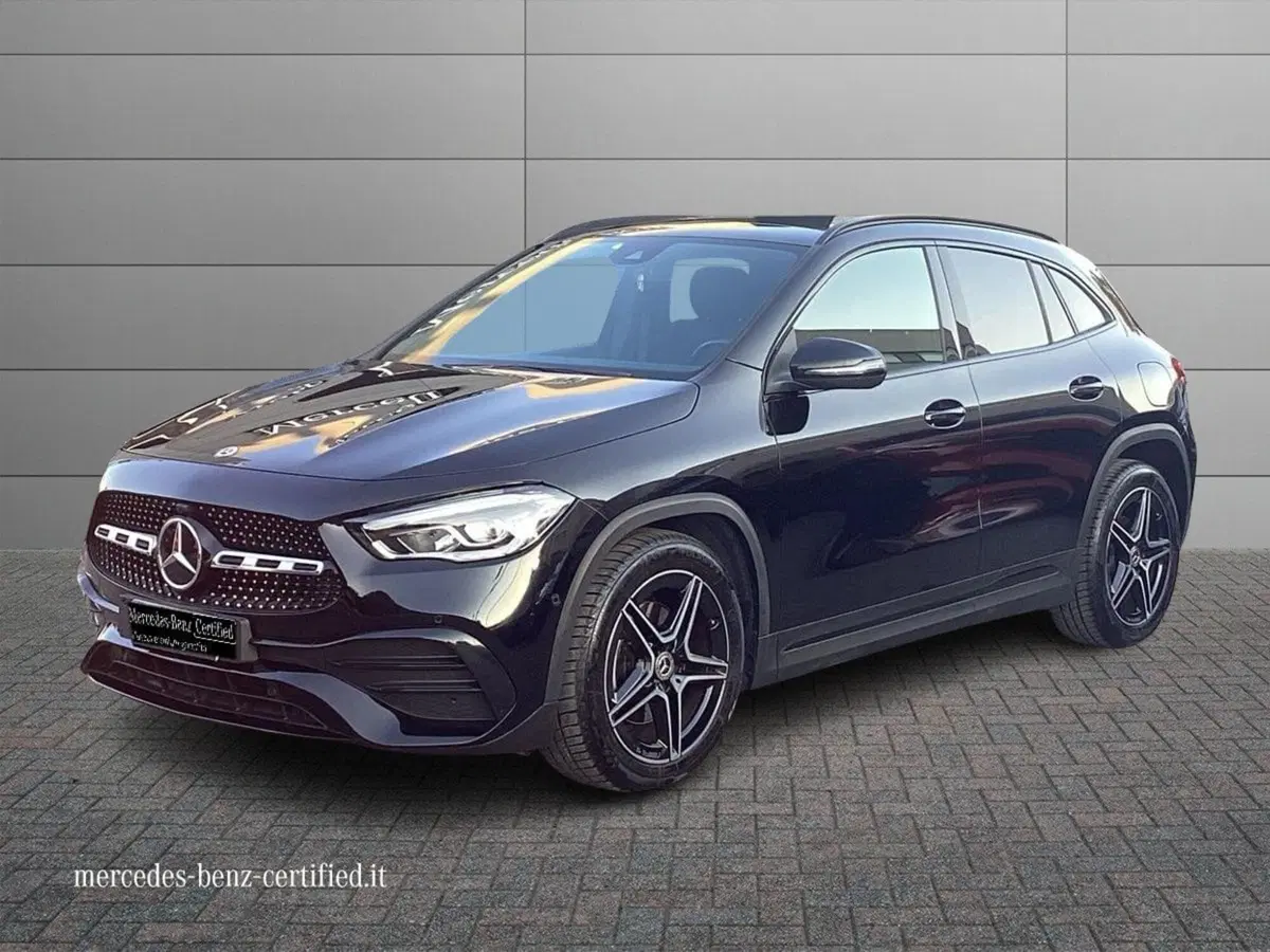 Mercedes-Benz GLA SUV usata a Foggia