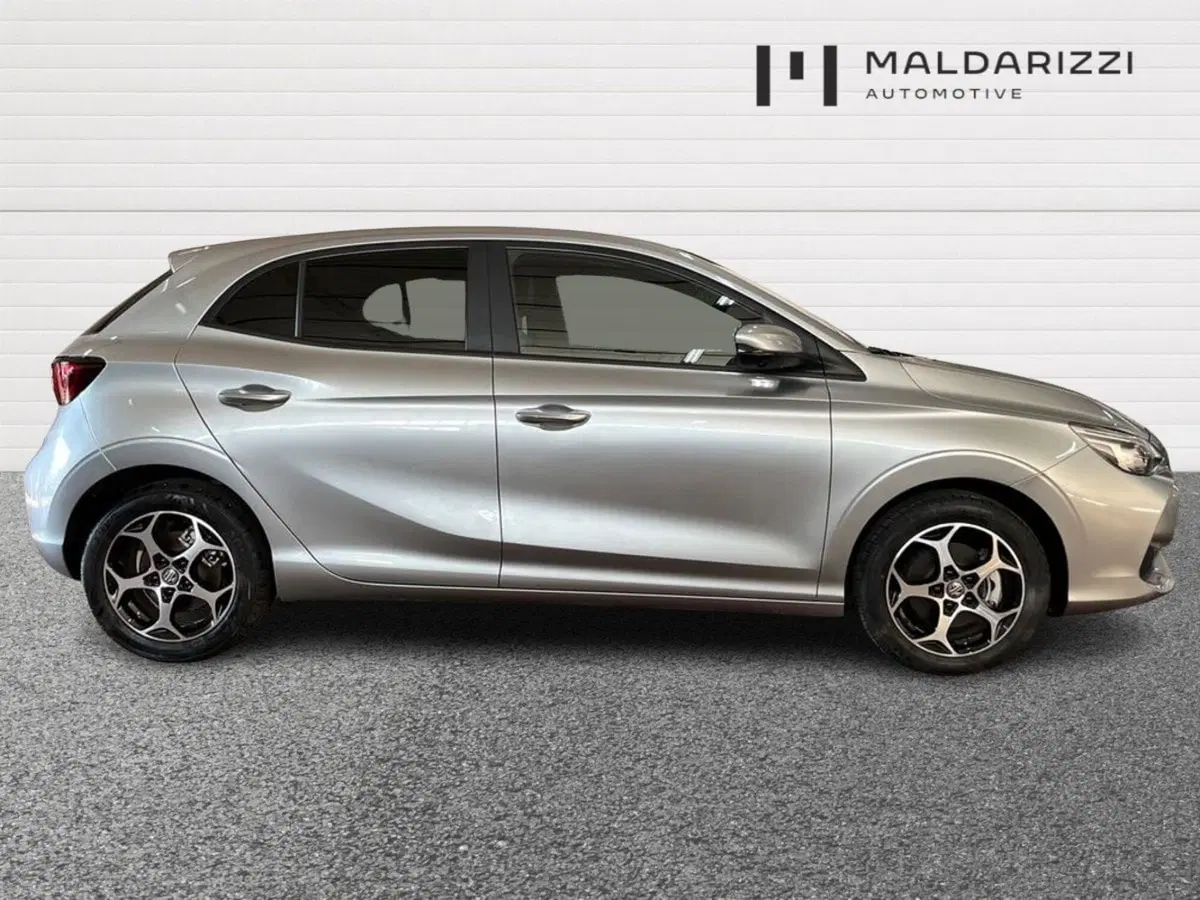 Mg MG3 usata a Bari (5)