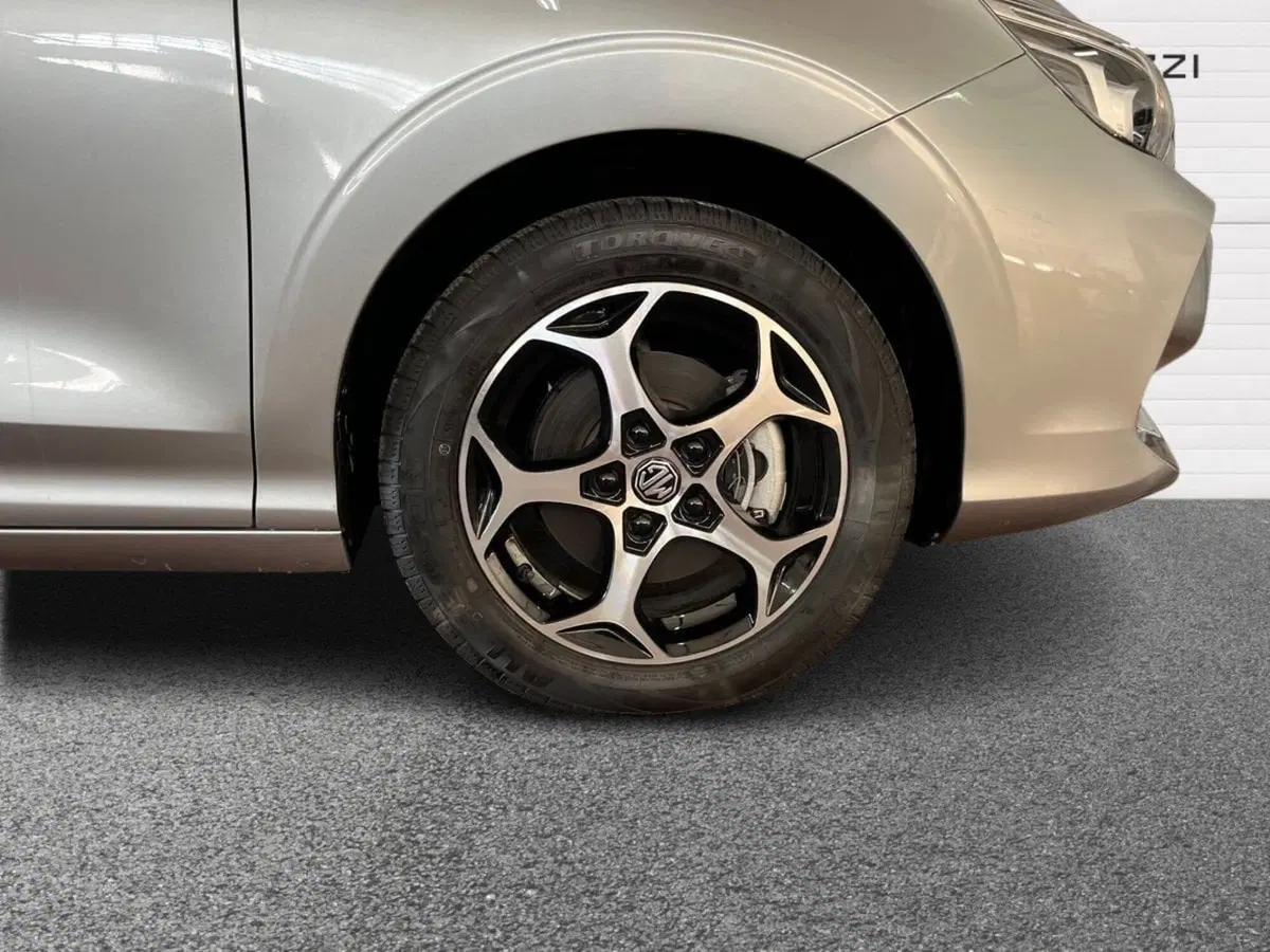 Mg MG3 usata a Bari (6)