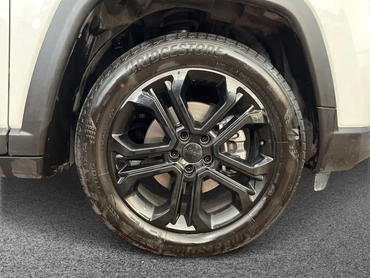 Jeep Compass usata a Bari (6)