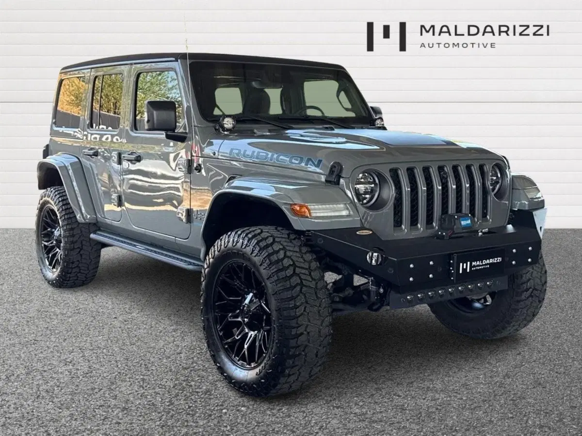 Jeep Wrangler Unlimited usata a Bari