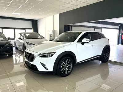 Mazda CX-3 1.5L Skyactiv-D AWD Exceed del 2016 usata a Ferrara