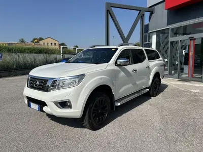 Nissan Navara 2.3 dCi 190 CV 7AT 4WD Double Cab N-Connecta del 2019 usata a Ferrara