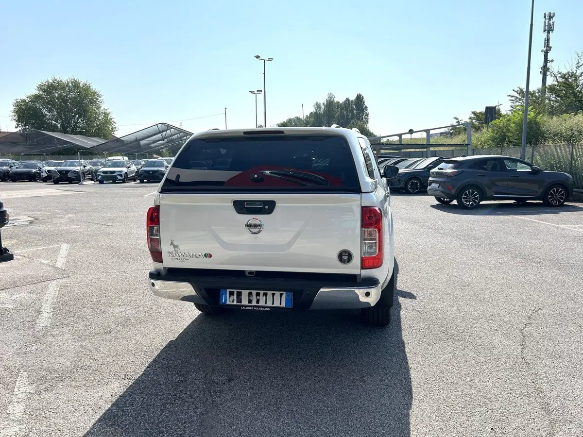 Nissan Navara usata a Ferrara (5)