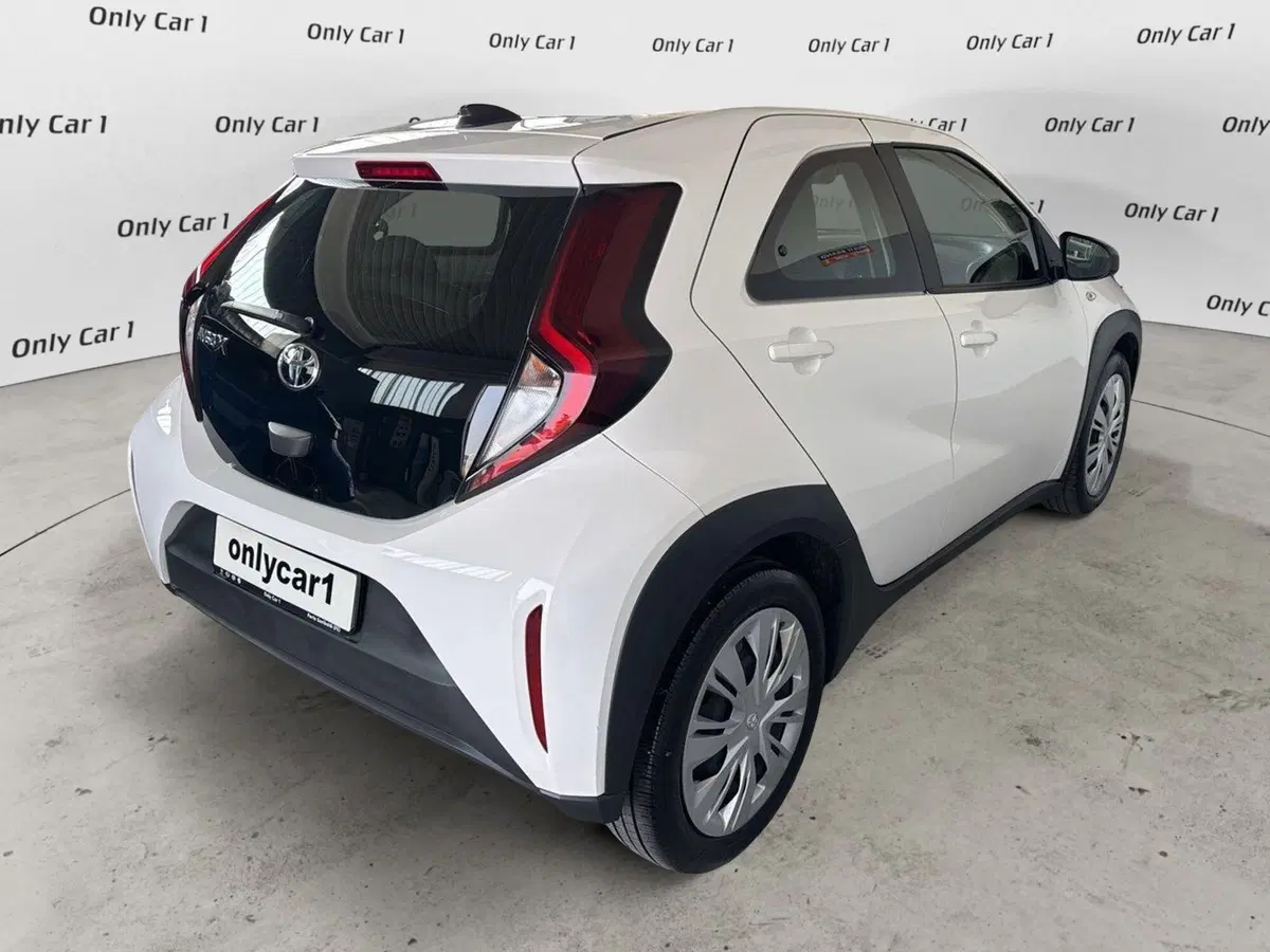 Toyota Aygo X usata a Ferrara (6)